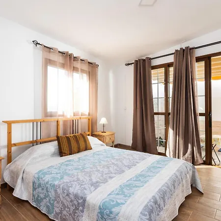 Live Piramides I, Ii Y Iii Apartament